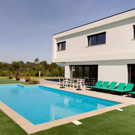 Casa Dos Mirtilos Duke T8 Celorico De Basto Buitenkant foto